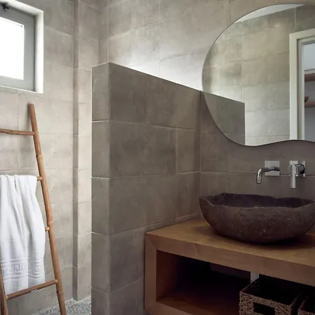 Cassiopeia & * Laganas